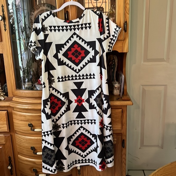 Aztec Style Print Pocket Dress S - Picture 4 of 4